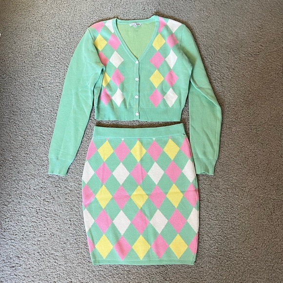 Fashion Nova Dresses & Skirts - Argyle Knit Sweater Skirt Set